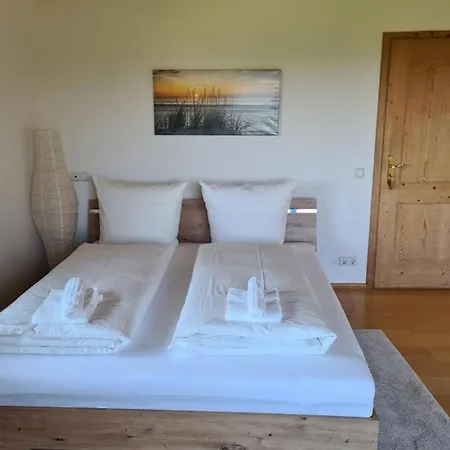 Schoenes Am Herrenberg Vakantiehuis *