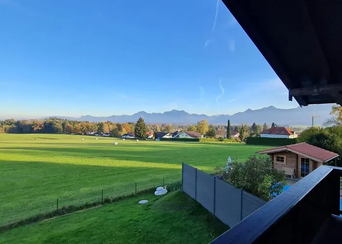 펜션 Schoenes Am Herrenberg 프리엔암치엠시